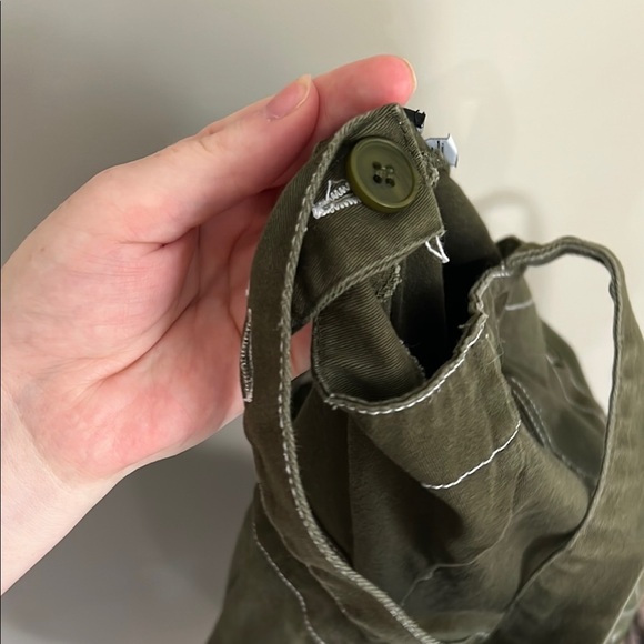 Kendall & Kylie Women's Olive Green & White Utility Jumpsuit Size S - Picture 9 of 10